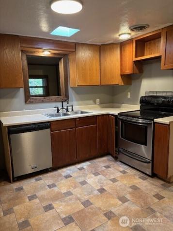 2399 SE Sedgwick Road Port Orchard WA 98367