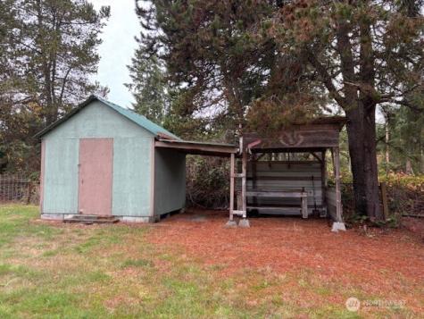 2399 SE Sedgwick Road Port Orchard WA 98367