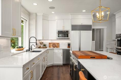 5728 238th Place NE Redmond WA 98053