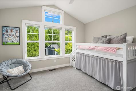 5728 238th Place NE Redmond WA 98053