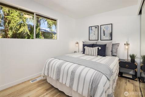 6301 223rd Place SW Mountlake Terrace WA 98043