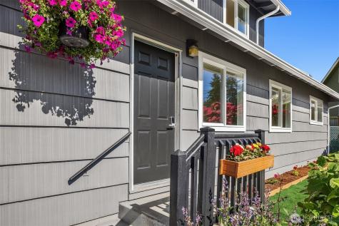 6301 223rd Place SW Mountlake Terrace WA 98043