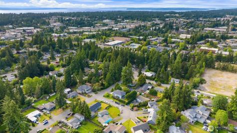 6301 223rd Place SW Mountlake Terrace WA 98043