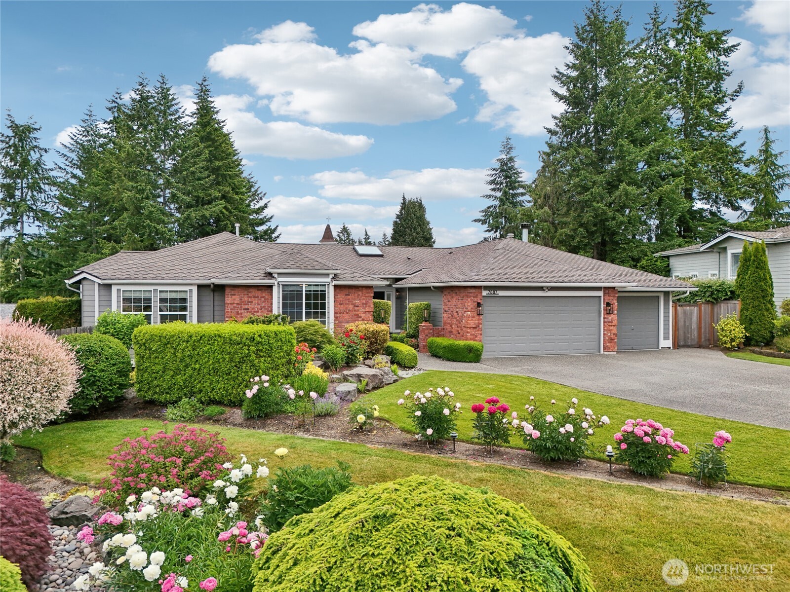 7887 Greyhawk Avenue Gig Harbor WA 98335