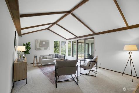 8371 Medway Lane NE Bainbridge Island WA 98110