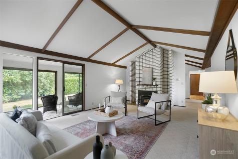 8371 Medway Lane NE Bainbridge Island WA 98110