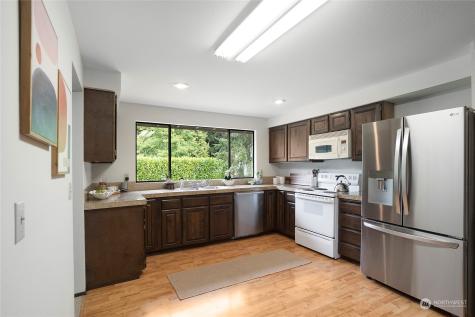 8371 Medway Lane NE Bainbridge Island WA 98110