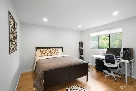 8371 Medway Lane NE Bainbridge Island WA 98110
