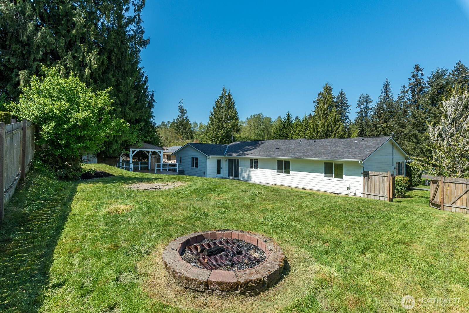 2506 256th Street NW Stanwood WA 98292
