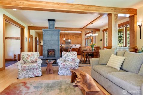 33 Freestone Lake Drive Mazama WA 98833