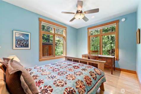 33 Freestone Lake Drive Mazama WA 98833