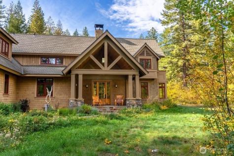 33 Freestone Lake Drive Mazama WA 98833