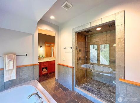 33 Freestone Lake Drive Mazama WA 98833