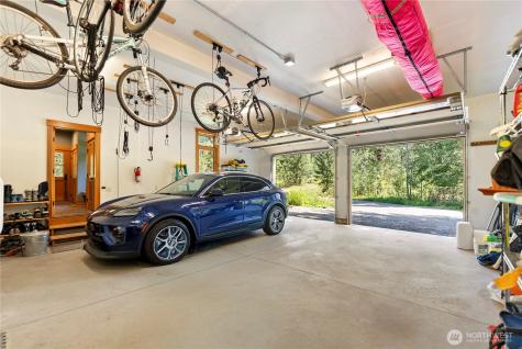 33 Freestone Lake Drive Mazama WA 98833