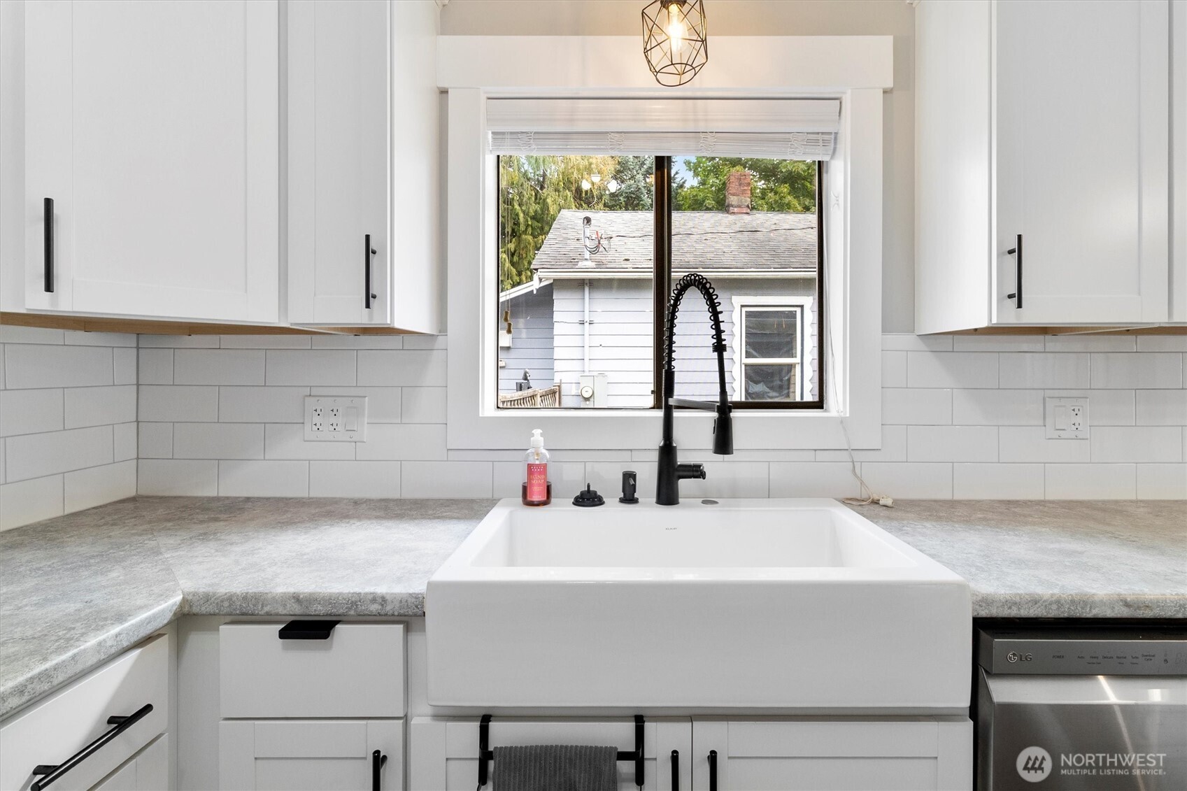 310 Second Street Sumas WA 98295