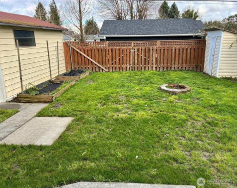 310 Second Street Sumas WA 98295
