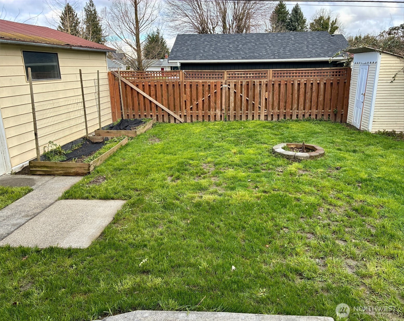 310 Second Street Sumas WA 98295
