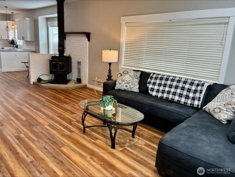 310 Second Street Sumas WA 98295