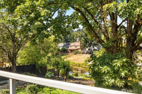 11216 E Riverside Drive Bothell WA 98011