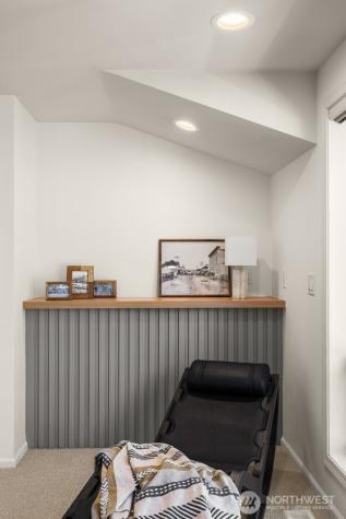 11216 E Riverside Drive Bothell WA 98011