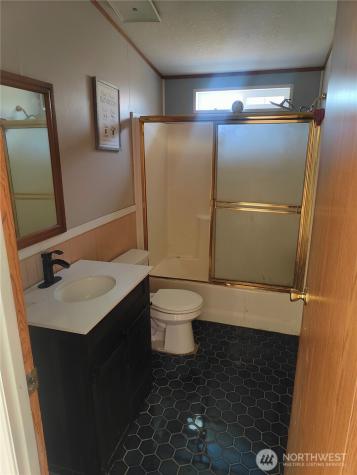 440 W Haven Drive Elma WA 98541