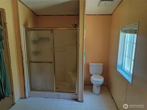 440 W Haven Drive Elma WA 98541
