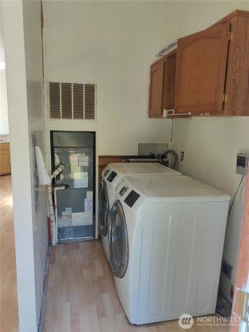 440 W Haven Drive Elma WA 98541