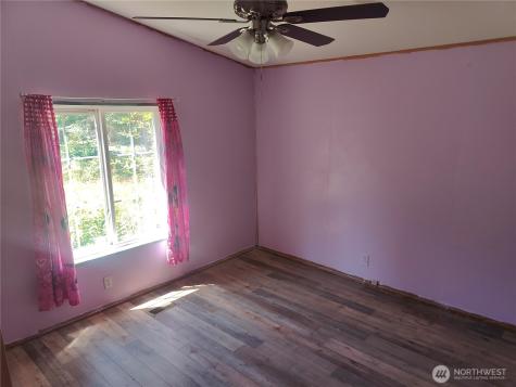 440 W Haven Drive Elma WA 98541