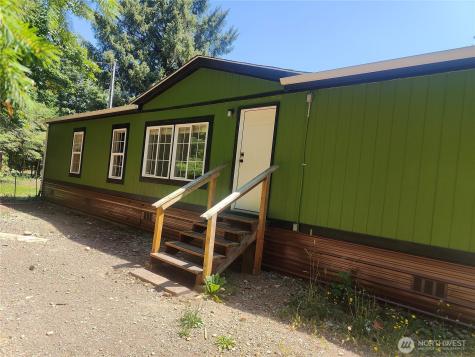 440 W Haven Drive Elma WA 98541