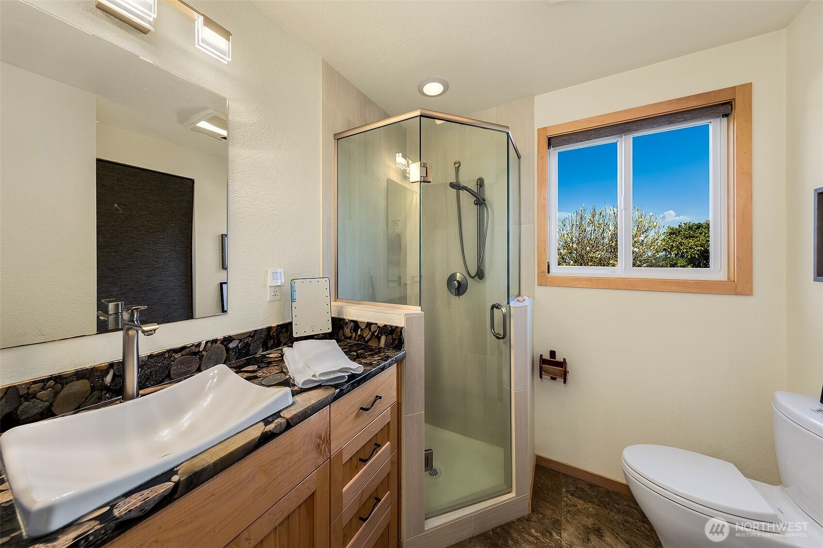 4906 Marshall Road Clinton WA 98236