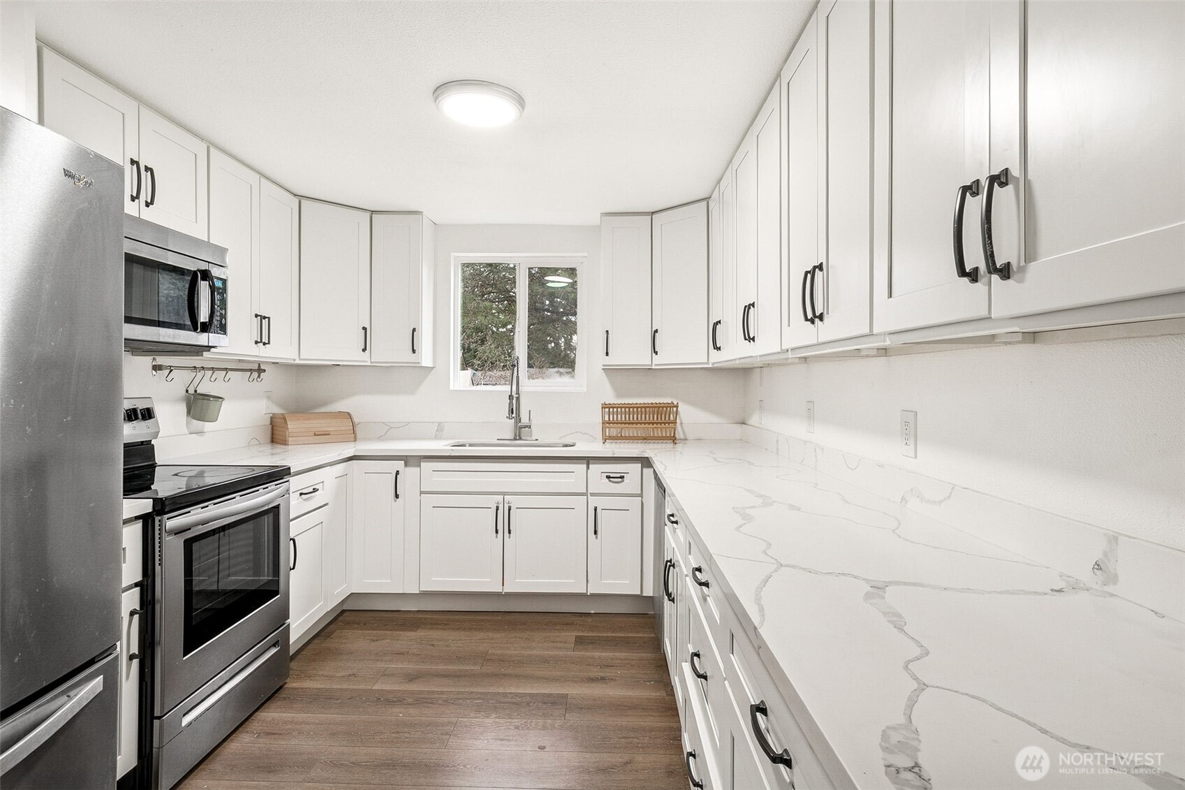17403 Spanaway Lane E Spanaway WA 98387
