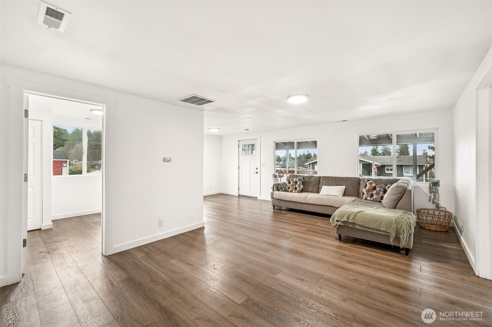 17403 Spanaway Lane E Spanaway WA 98387