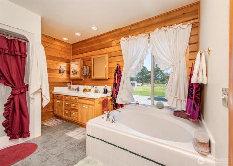 1688 Finn Hall Road Port Angeles WA 98362