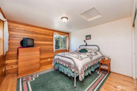 1688 Finn Hall Road Port Angeles WA 98362