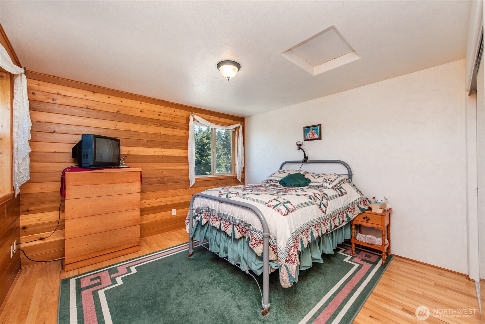 1688 Finn Hall Road Port Angeles WA 98362