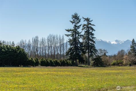 1688 Finn Hall Road Port Angeles WA 98362