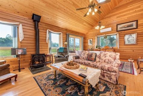 1688 Finn Hall Road Port Angeles WA 98362