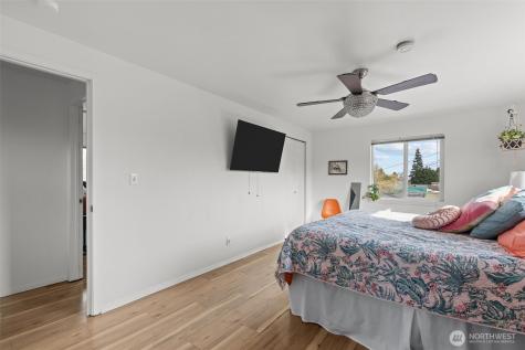 1721 Mcdougall Avenue Everett WA 98201