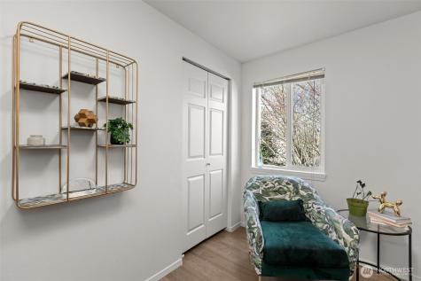 1721 Mcdougall Avenue Everett WA 98201