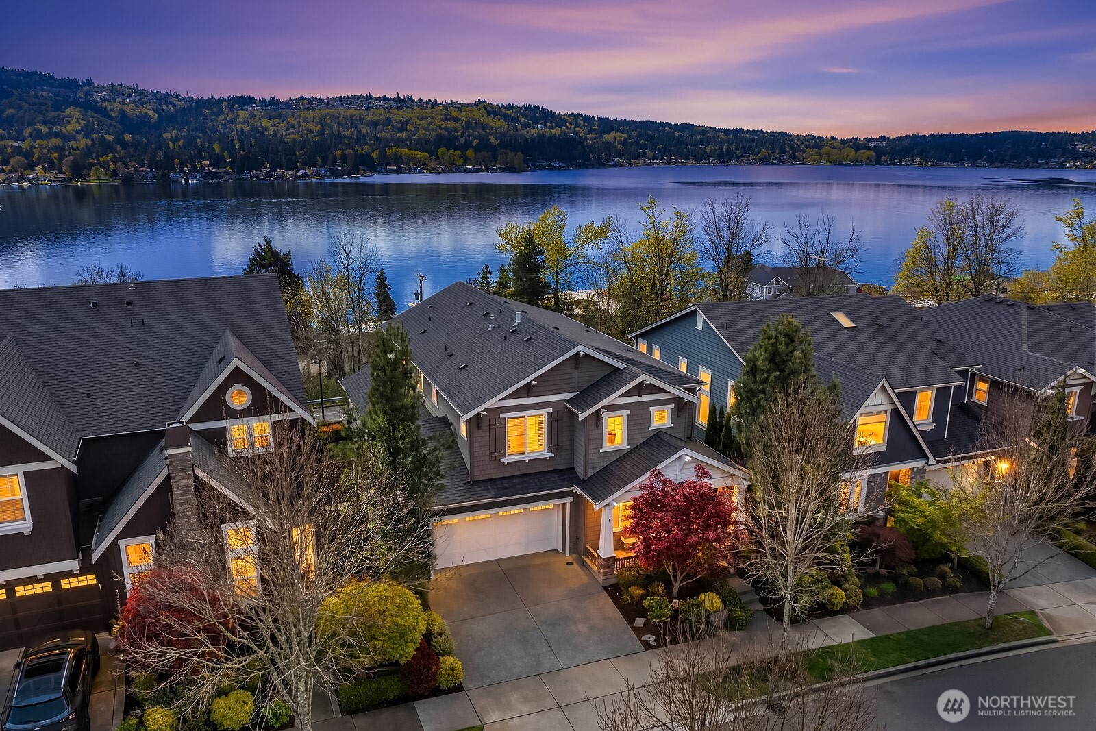 3825 201st Court SE Sammamish WA 98075