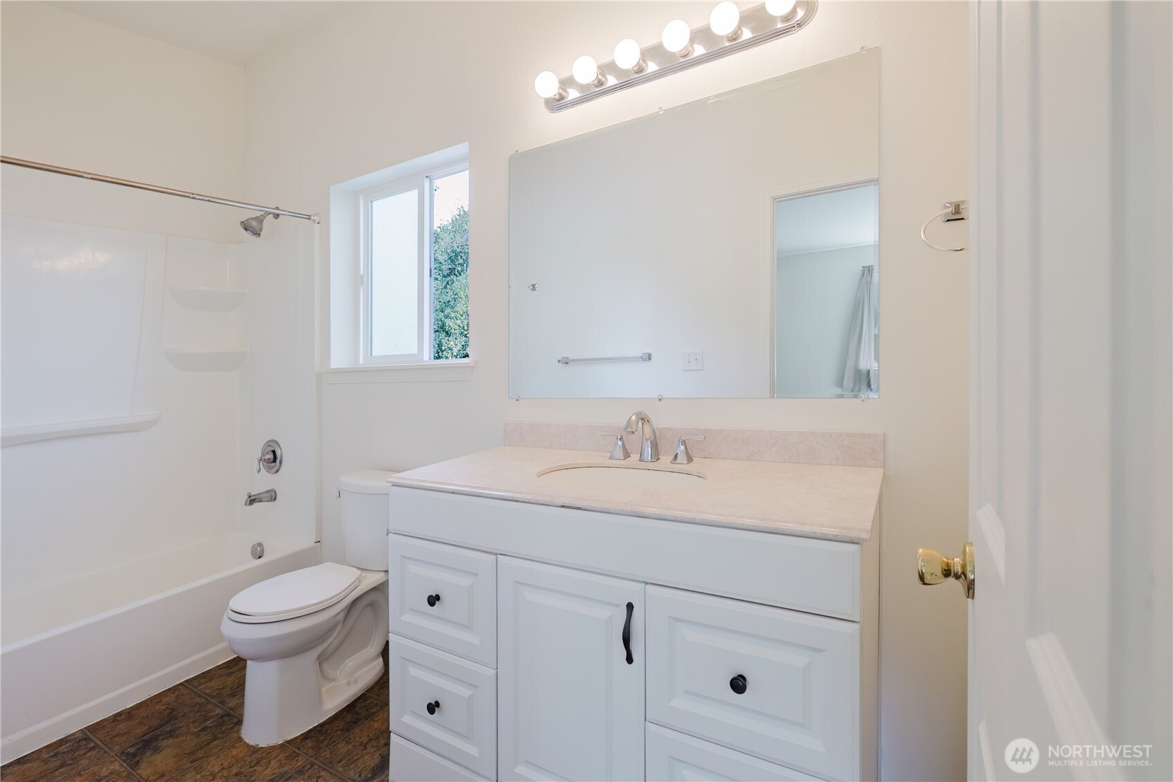 4540 NW Inverness Court Bremerton WA 98312