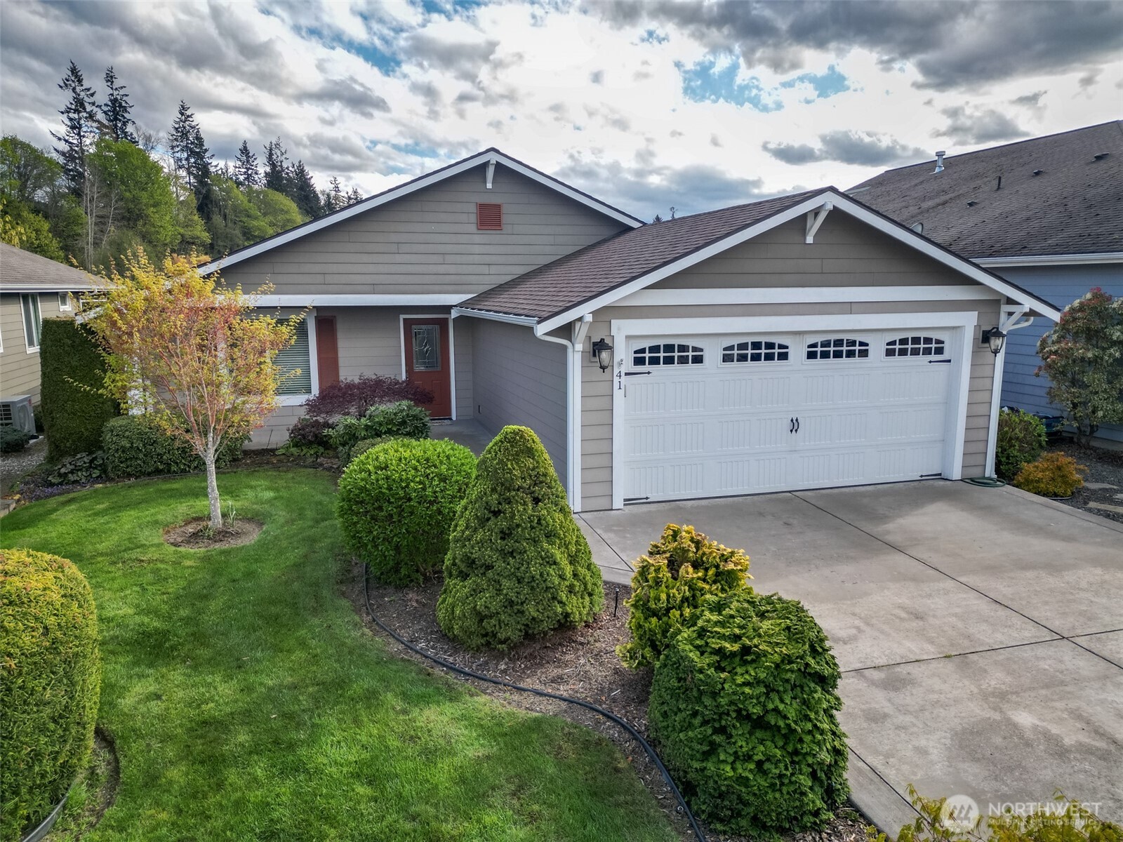 41 W Lobelia Drive Sequim WA 98382