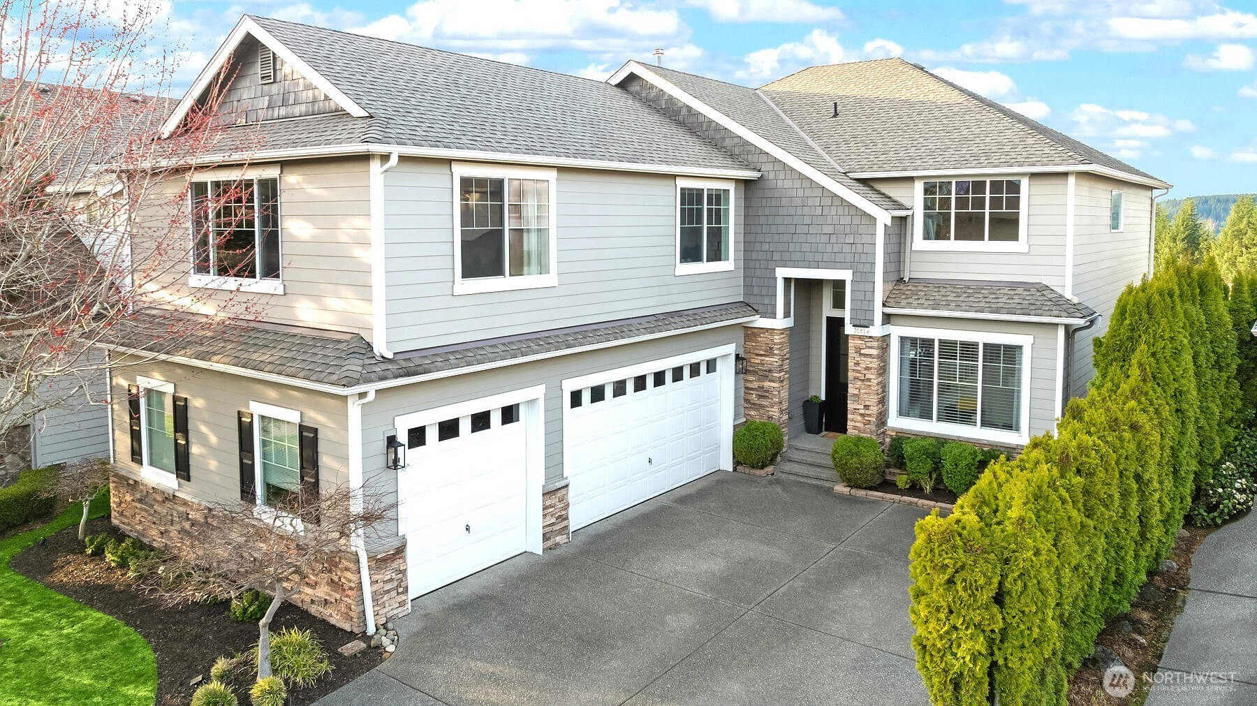 35814 SE Crestview Loop Snoqualmie WA 98065