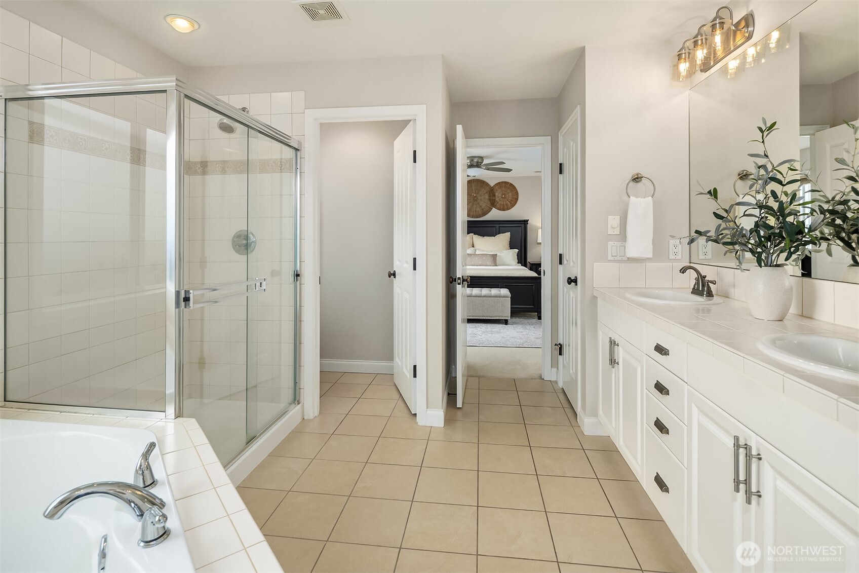 35814 SE Crestview Loop Snoqualmie WA 98065