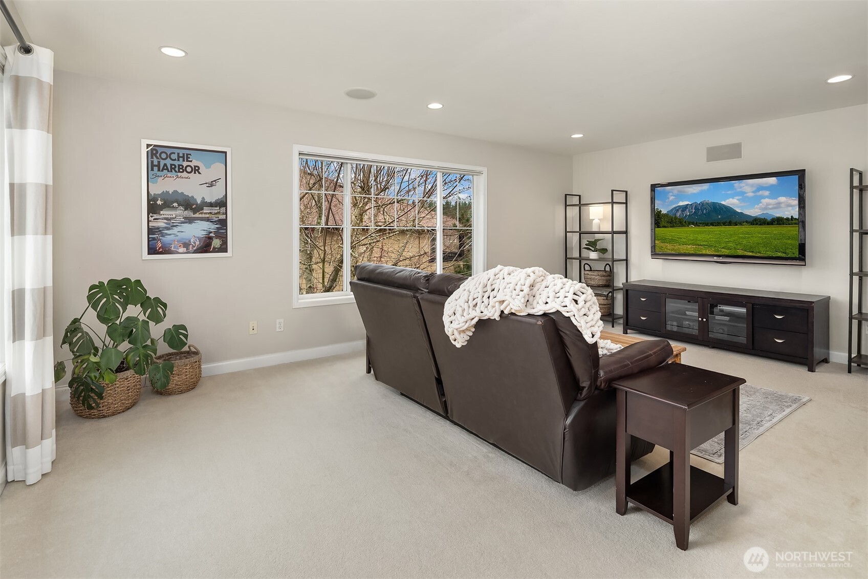 35814 SE Crestview Loop Snoqualmie WA 98065