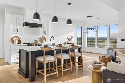 57 Columbia Bluff Lane Pasco WA 99301