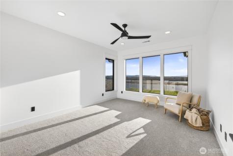 57 Columbia Bluff Lane Pasco WA 99301