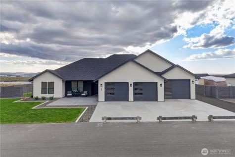 57 Columbia Bluff Lane Pasco WA 99301