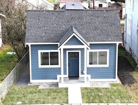 2405 Rockefeller Avenue Everett WA 98201