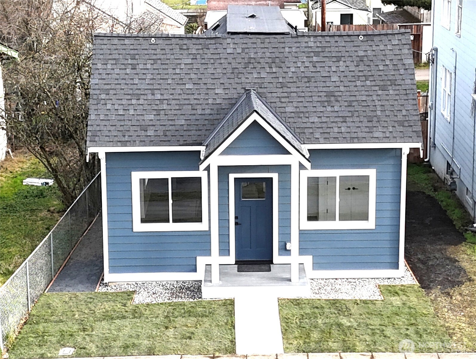2405 Rockefeller Avenue Everett WA 98201